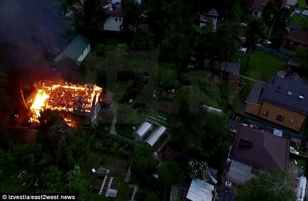 Σκηνές τρόμου: Ρώσος Ράμπο άνοιξε πυρ κατά ριπάς και σκότωσε 4 άτομα- Μάχες σώμα με σώμα με την Αστυνομία (εικόνες & βίντεο)
